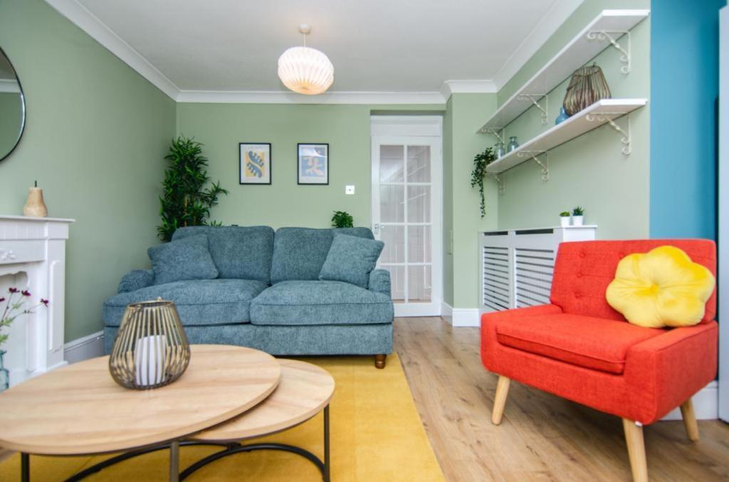 Cosy Lichfield Apartment Extérieur photo